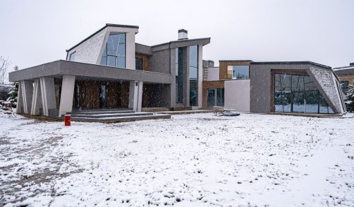 Дом у озера в КП Миллениум парк