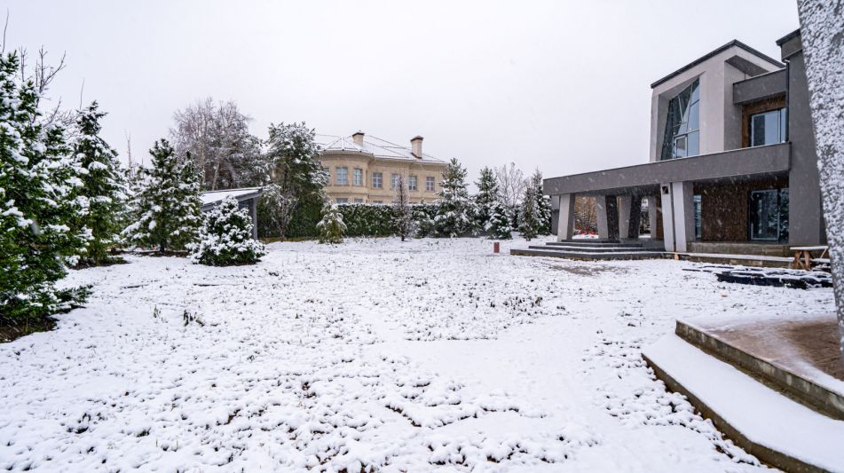 Дом у озера в КП Миллениум парк