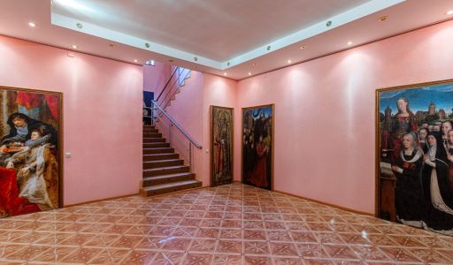 Дом с бассейном в Пестово