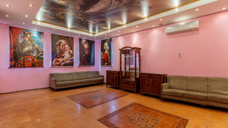 Дом с бассейном в Пестово