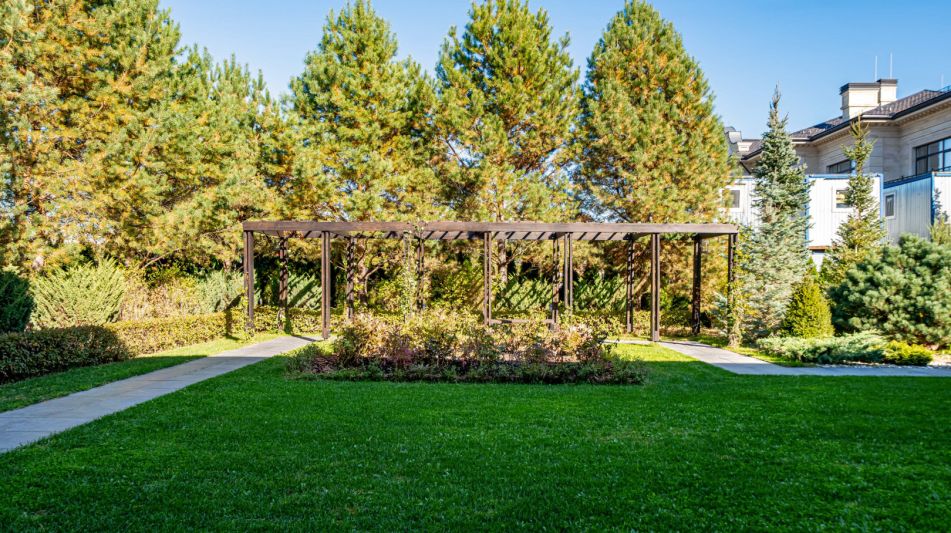 Особняк в КП Ренессанс парк