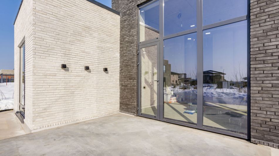 Дом у озера в КП Павловы Озера