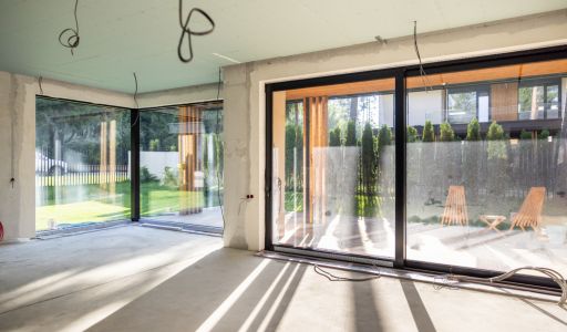 Дом у озера в КП Усадьба