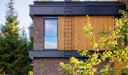 Дом у озера в КП Усадьба