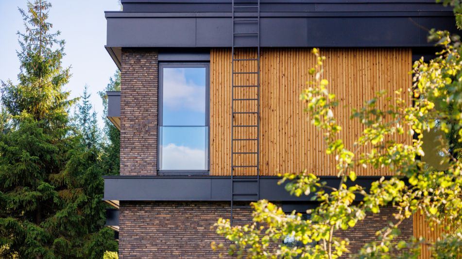 Дом у озера в КП Усадьба