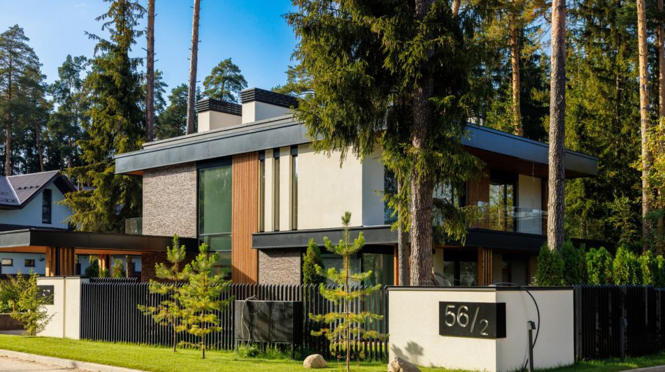 Дом у озера в КП Усадьба