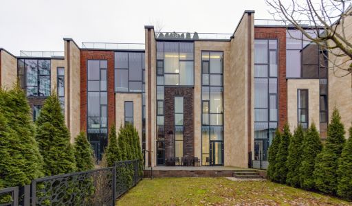 Стильный таунхаус в КП Парк Фонтэ