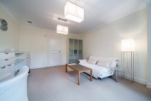 Дом на лесном участке в Николино