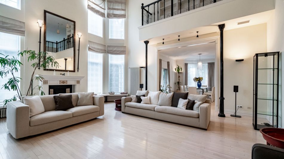 Дом на лесном участке в Николино