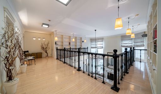 Дом на лесном участке в Николино