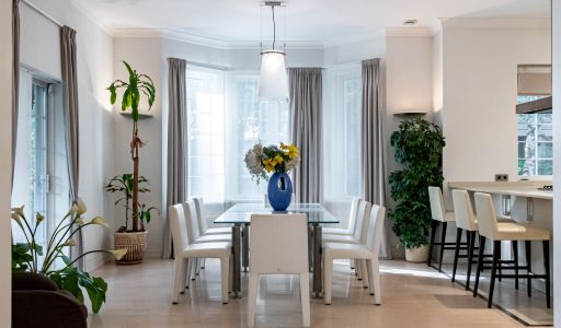 Дом на лесном участке в Николино