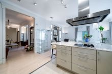 Дом на лесном участке в Николино