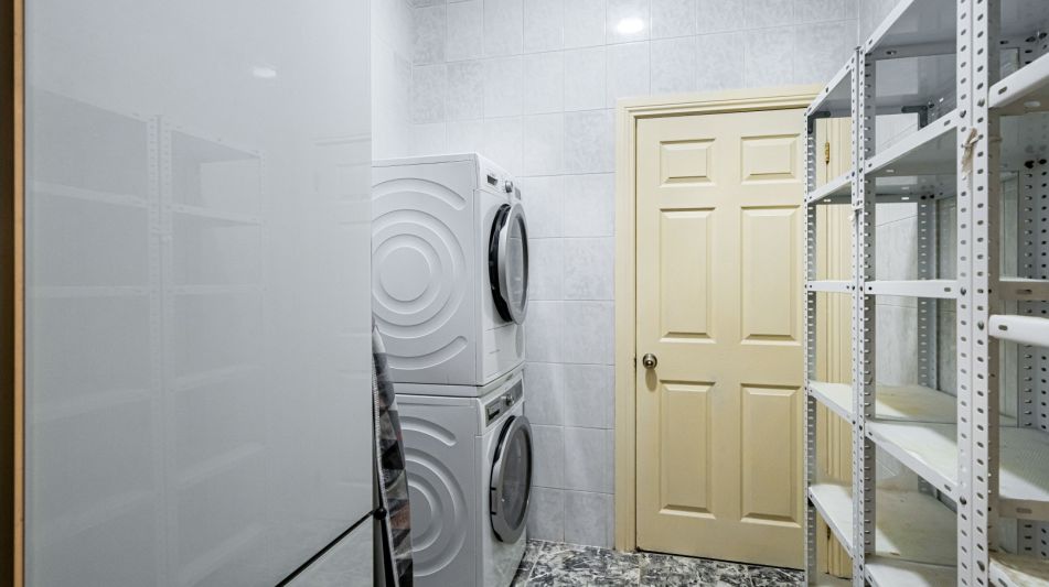 Дом на лесном участке в Николино