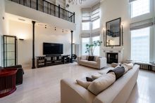 Дом на лесном участке в Николино