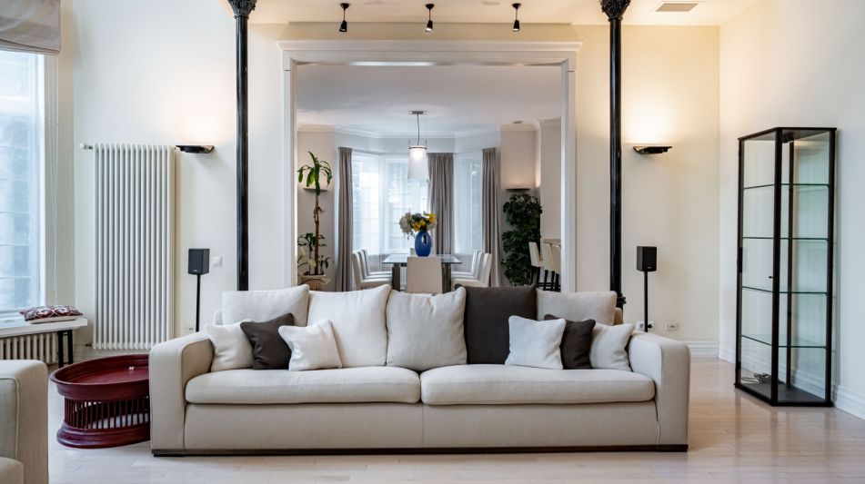 Дом на лесном участке в Николино