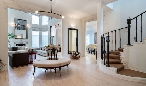 Дом на лесном участке в Николино