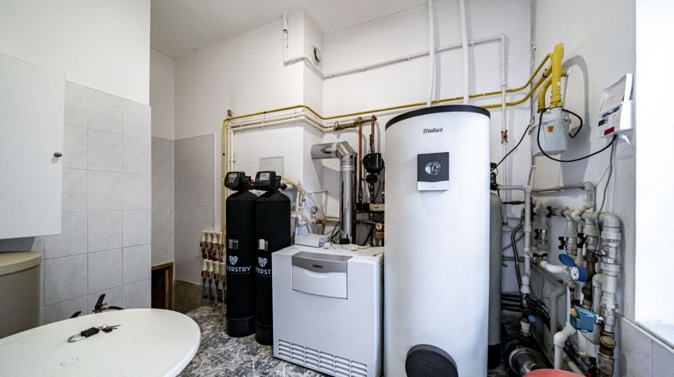 Дом на лесном участке в Николино