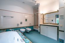 Дом на лесном участке в Николино