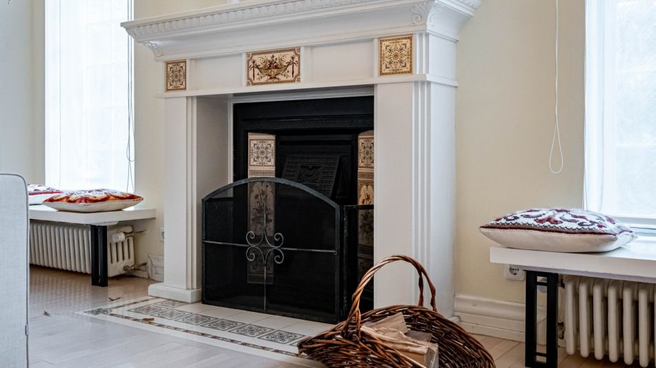 Дом на лесном участке в Николино