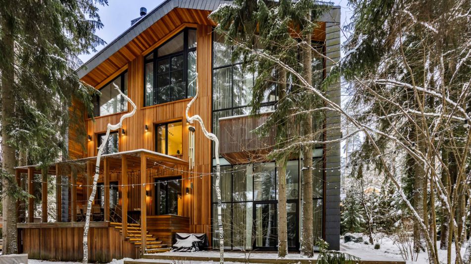 Дом в сосновом лесу в Липка ССПК