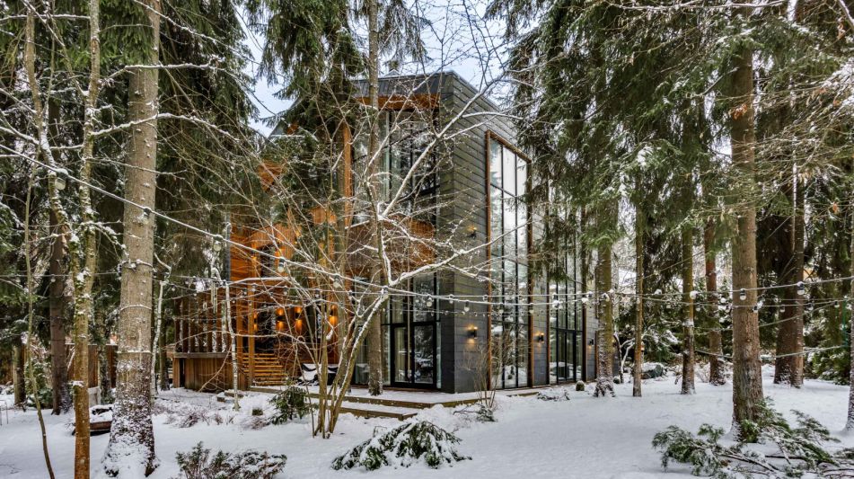 Дом в сосновом лесу в Липка ССПК