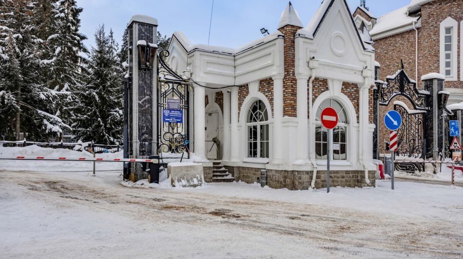 Участок у леса в КП Шервуд