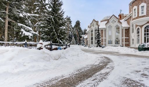 Участок у леса в КП Шервуд