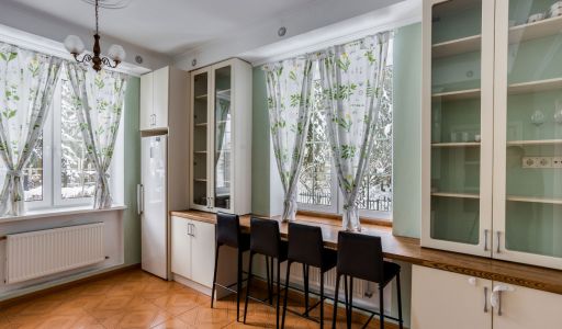 Дом на лесном участке в КП Шервуд