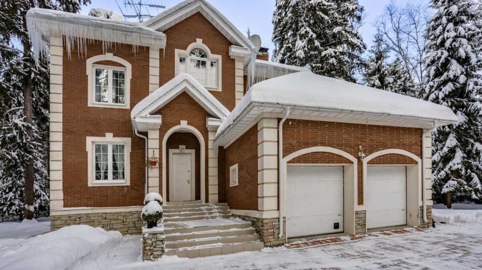 Дом на лесном участке в КП Шервуд