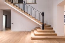 Стильный дом в КП Европа-1