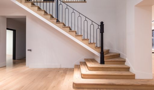 Стильный дом в КП Европа-1