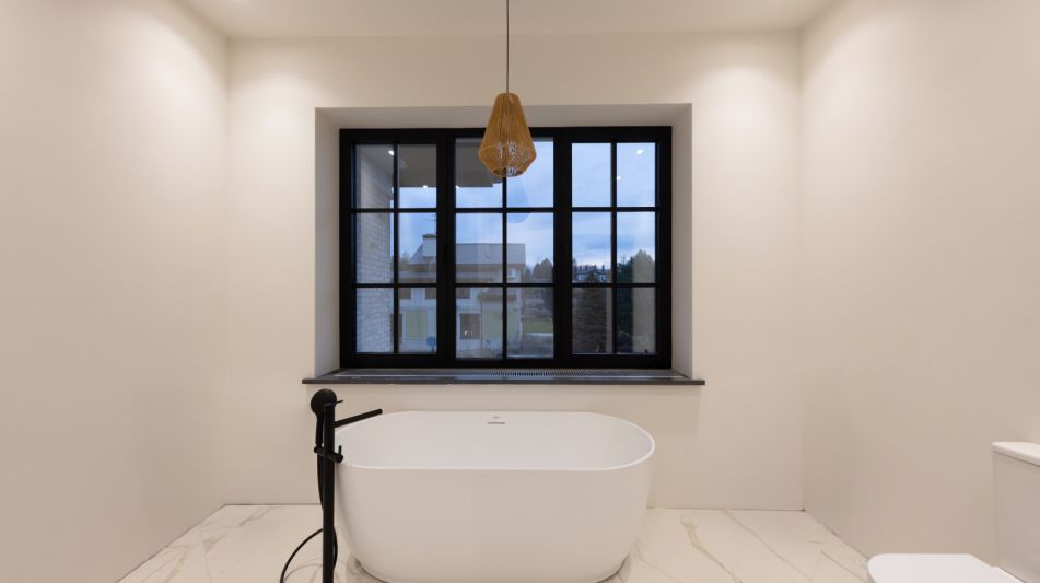 Стильный дом в КП Европа-1