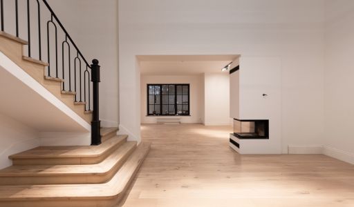 Стильный дом в КП Европа-1