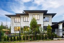 Стильный дом в КП Европа-1