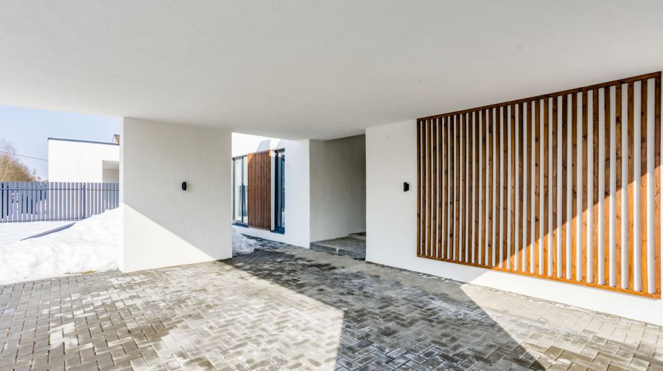 Дом в современном стиле в Исаково