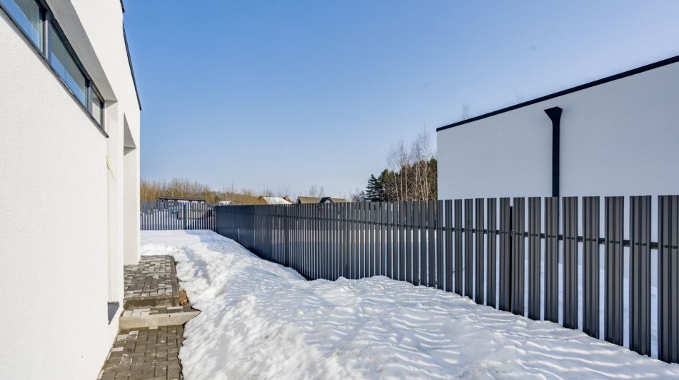 Дом в современном стиле в Исаково