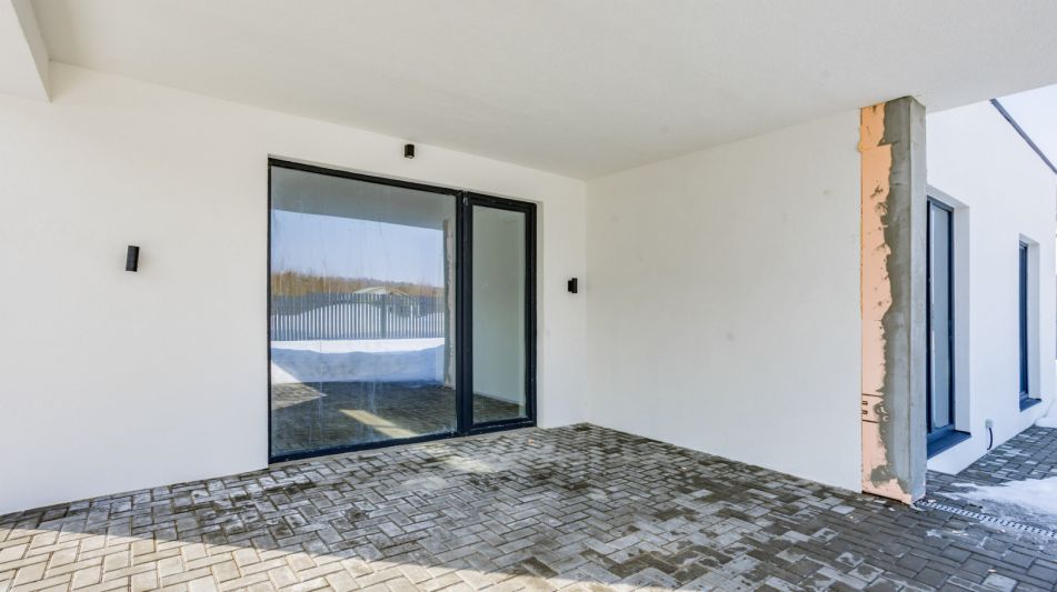 Дом в современном стиле в Исаково