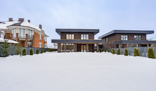 Дом у пруда в КП Русская деревня