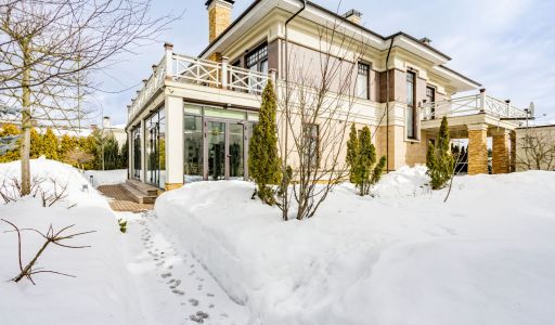 Современный дом в КП Прозорово