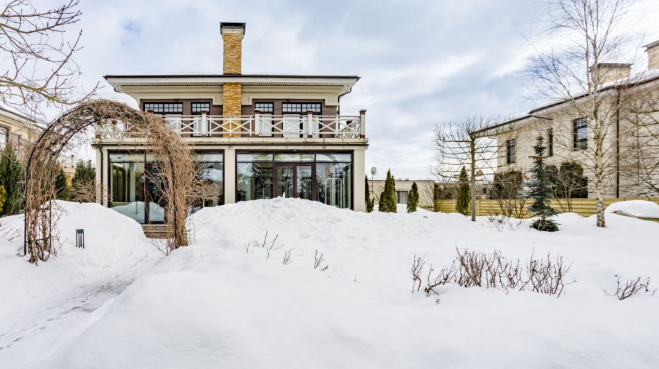 Современный дом в КП Прозорово