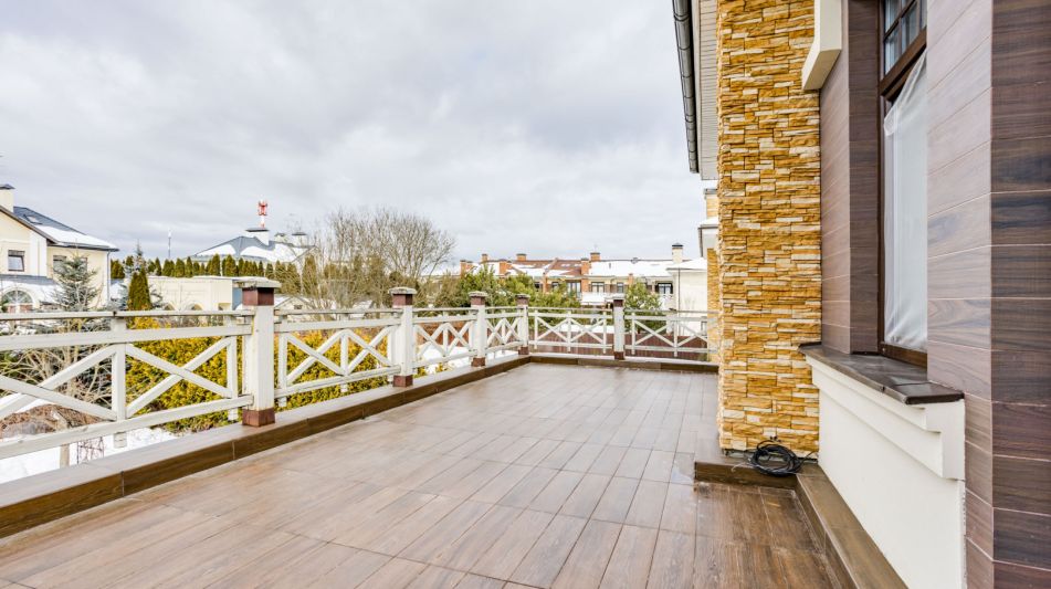 Современный дом в КП Прозорово