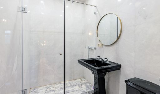 Дом с теннисным котом в СНТ Пламя