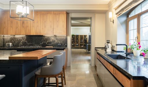 Дом с теннисным котом в СНТ Пламя