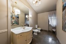 Дом с теннисным котом в СНТ Пламя