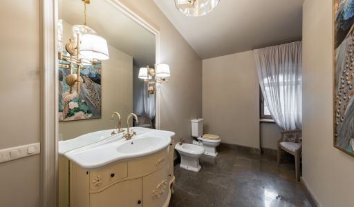 Дом с теннисным котом в СНТ Пламя