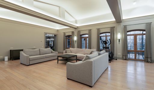 Дом с теннисным котом в СНТ Пламя