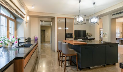 Дом с теннисным котом в СНТ Пламя