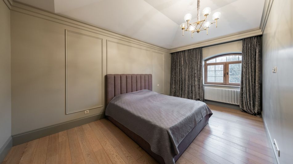 Дом с теннисным котом в СНТ Пламя