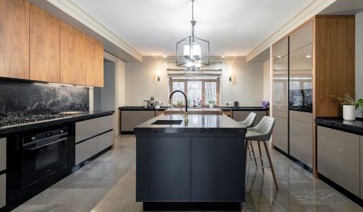 Дом с теннисным котом в СНТ Пламя