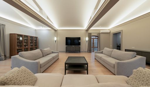 Дом с теннисным котом в СНТ Пламя